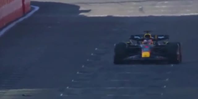 F1第17戦日本GPはマックス・フェルスタッペン(RedBull)が優勝してワールドチャンピオンを獲得。角田裕毅は12位 レース結果とハイライト動画